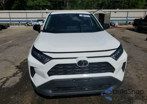 2022 Toyota Rav4 Le z USA, uszkodzony, nr VIN 2T3F1RFV4NW317166